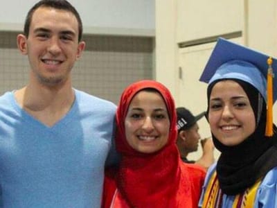 Três estudantes muçulmanos mortos - TVI
