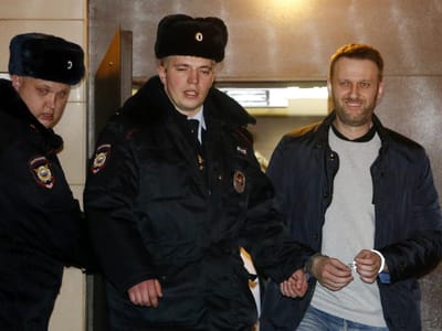 Líder da oposição russa condenado a 15 dias de prisão - TVI