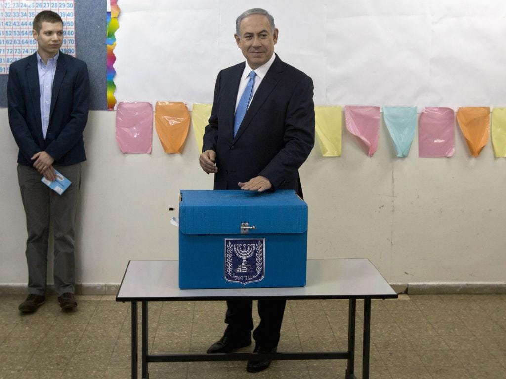Israel: Benjamin Netanyahu vota nas Legislativas (REUTERS)