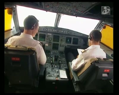 A320: copiloto teve intenção de destruir o avião - TVI