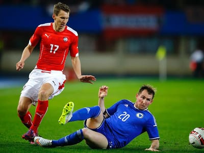 Marc Janko marca no empate da Áustria com a Bósnia - TVI