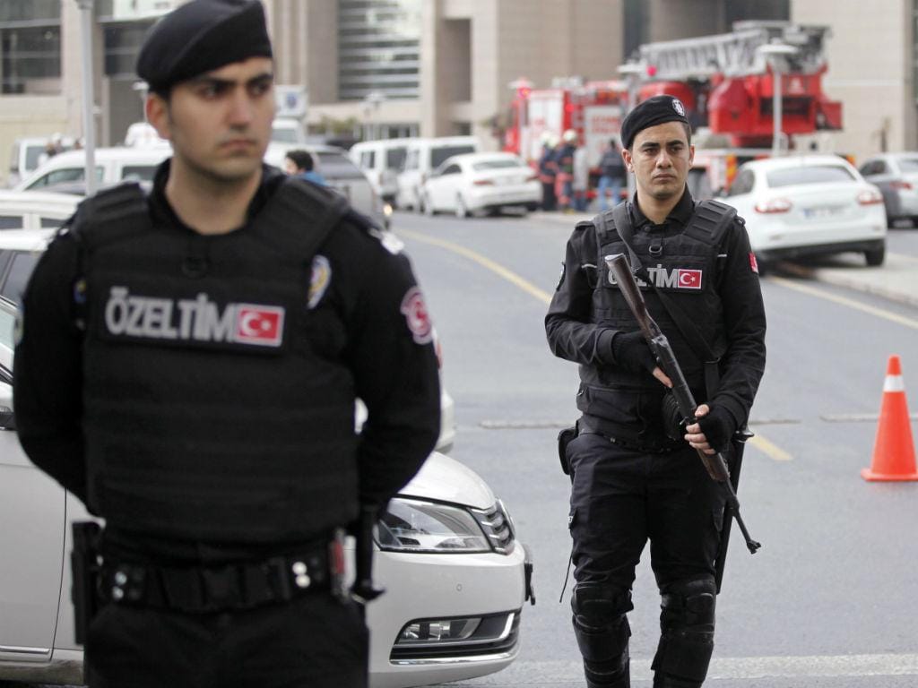 Polícia turca (Reuters)