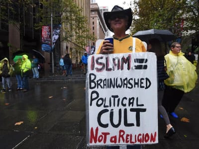 Confrontos em manifestações contra islamismo na Austrália - TVI