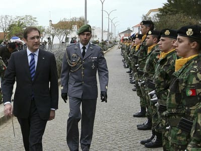 Reforma vai mostrar «relevância» das Forças Armadas - TVI