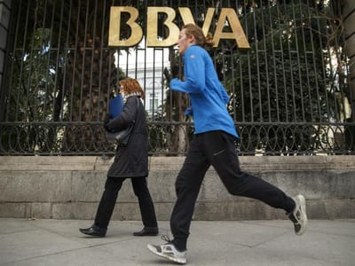 Banco espanhol BBVA vai passar a sucursal em Portugal - TVI