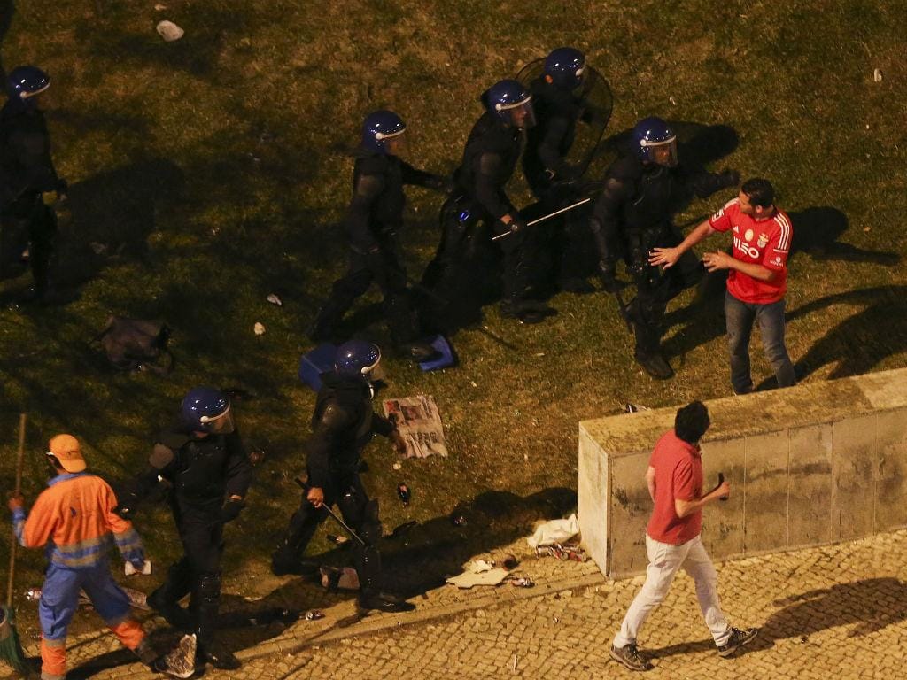 Confrontos em Lisboa após o título do Benfica (José Sena Goulão/Lusa)