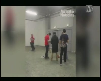 MP abre inquérito a saque de armazém do Vitória de Guimarães - TVI