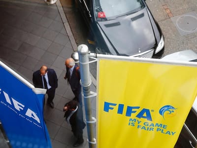 Investigação à FIFA deixa interessados no Estoril na expetativa - TVI