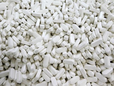 Ibuprofeno está a ser testado como tratamento para a Covid-19 - TVI