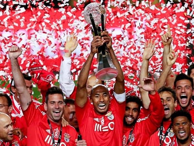 Inédito: Benfica e Sporting dão quatro troféus a Lisboa - TVI
