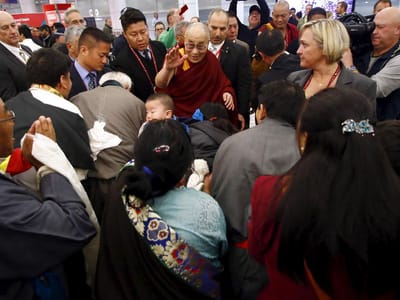 Dalai Lama e Richard Gere juntos em visita à Austrália - TVI