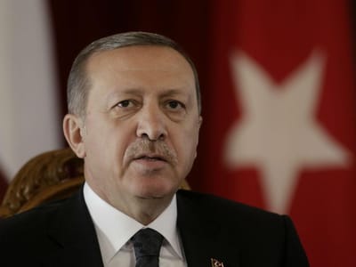 Erdogan quer “egos de lado” e um governo rapidamente - TVI