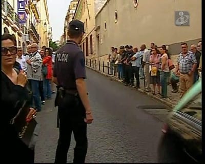 Estado vai encontrar resposta à procura de colonoscopias em Lisboa - TVI