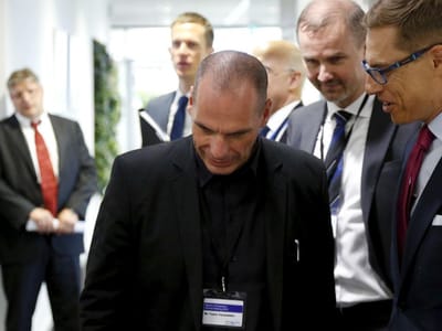 Varoufakis quer chegar a "consenso" no Eurogrupo - TVI