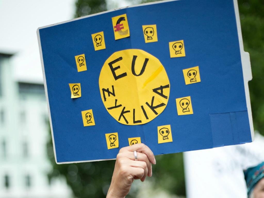 Manifestantes exigem rumo mais solidário da Europa face à Grécia [Lusa]