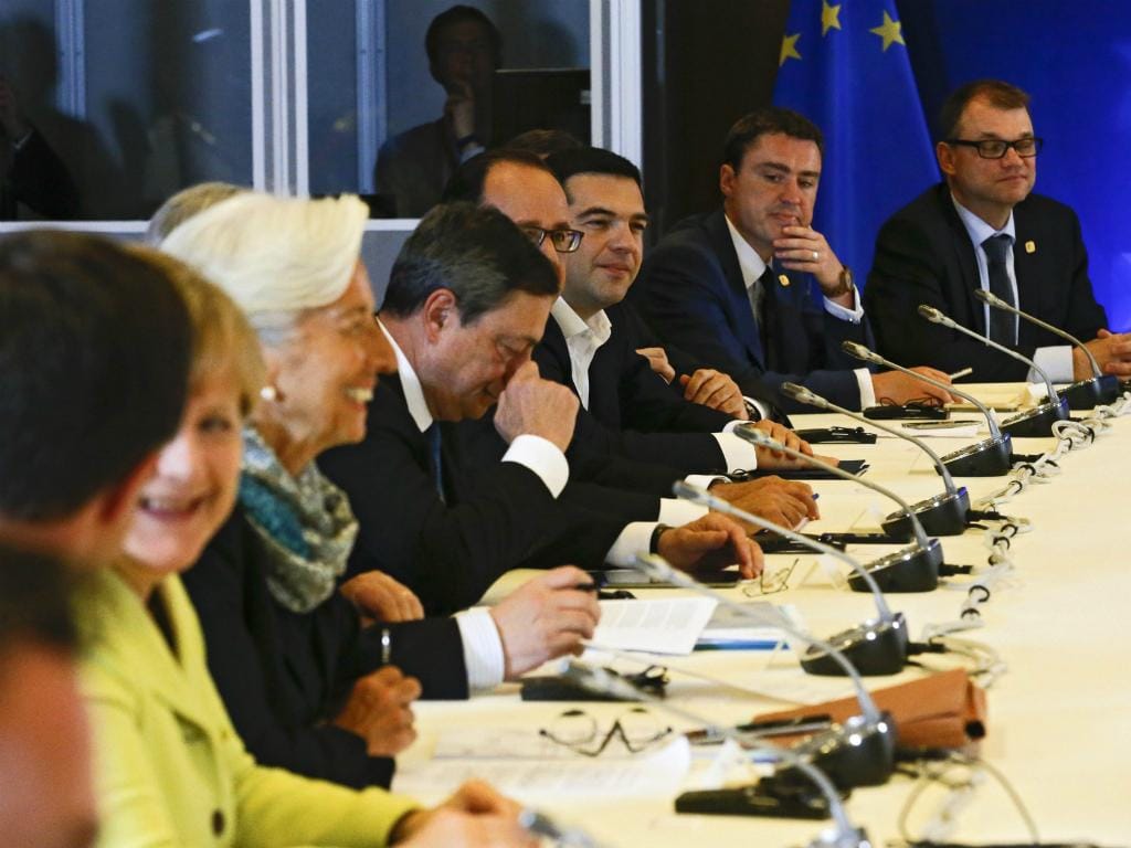 Cimeira Europeia para discutir o futuro da Grécia (EPA/Olivier Hosleti)