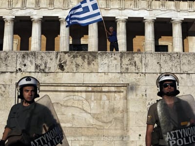 Contraproposta dos credores é "chantagem", acusa o Syriza - TVI