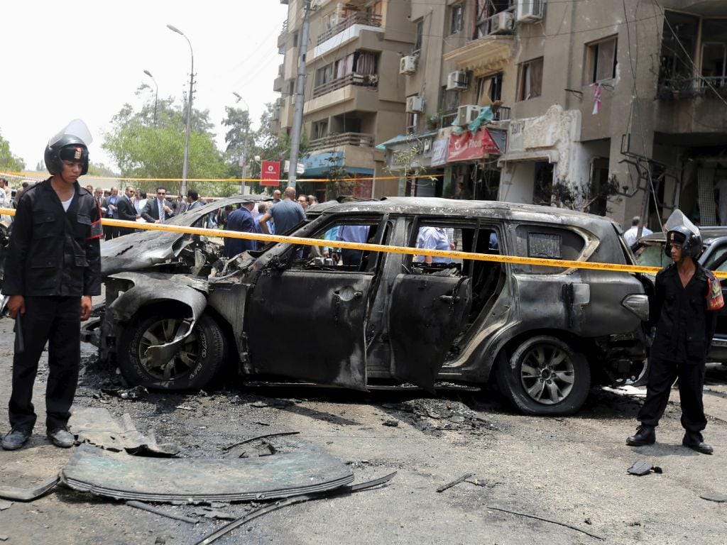 Ataque bombista no Cairo (Reuters)