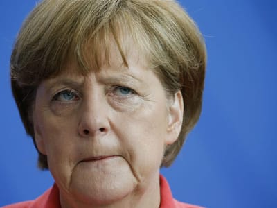 Merkel leva reprimenda em pleno Parlamento alemão - TVI
