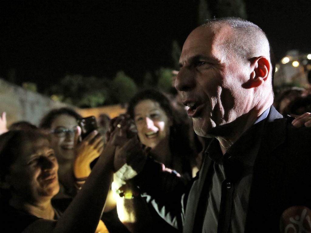 Varoufakis - Tsipras discursa na praça de Syntagma [Reuters]