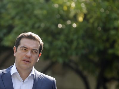 Tsipras pede 7 mil milhões como "empréstimo-ponte" - TVI