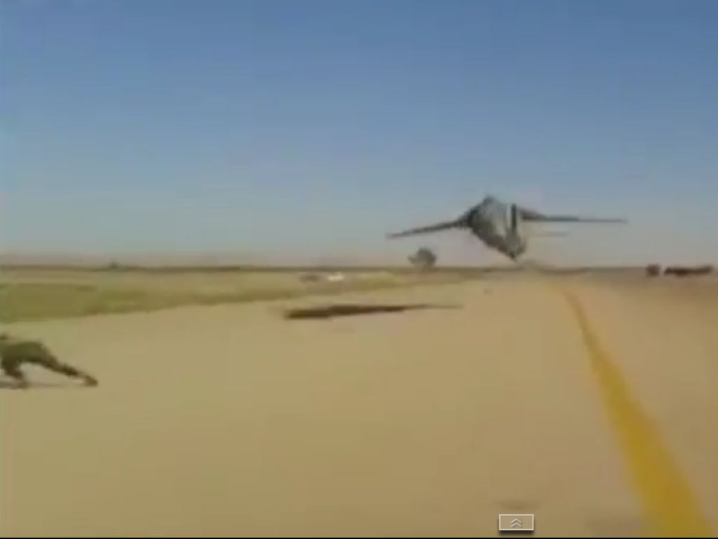 Avião de combate faz razia surpreendente na Líbia