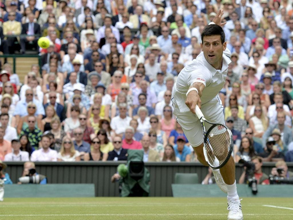 Djokovic volta a bater Federer na final de Wimbledon
