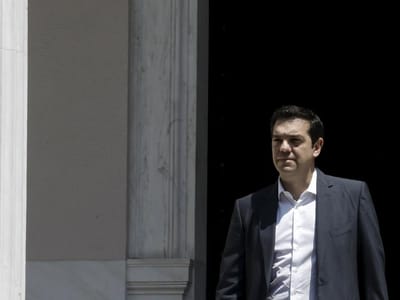 Grécia: Tsipras quer rever benefícios fiscais de deputados e ministros - TVI