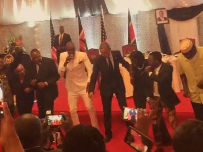 Barack Obama dança "Gangman Style queniano" - TVI