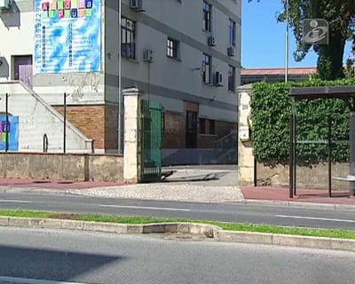 Amadora: escola onde foram feitas queixas de abusos sexuais é ilegal - TVI
