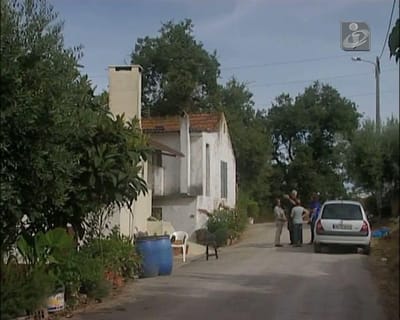 Casal de idosos assaltado e espancado em casa - TVI