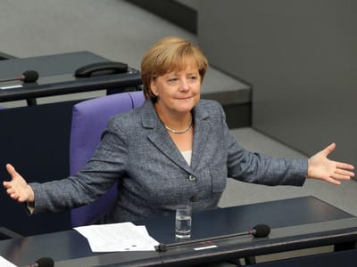Merkel promete “cooperar estreitamente” com Tsipras - TVI
