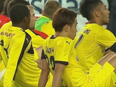 Jogadores do Dortmund mostram o que é respeito pelos adeptos - TVI
