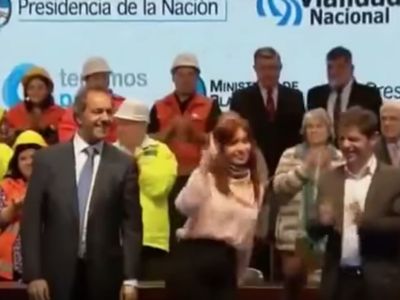 Dança da presidente argentina torna-se viral - TVI