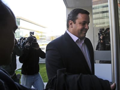 Silva Carvalho pretende falar após a prova da acusação - TVI