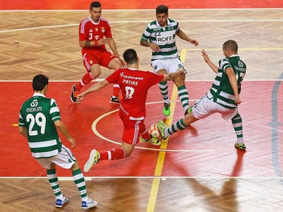 Futsal: Benfica vence Sporting na Luz - TVI