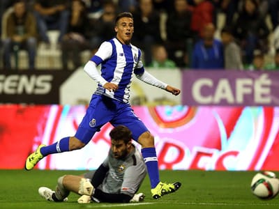 FC Porto: Bueno no relvado e Tello ainda treina - TVI