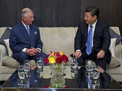 Príncipe Carlos falha banquete oferecido ao presidente chinês - TVI