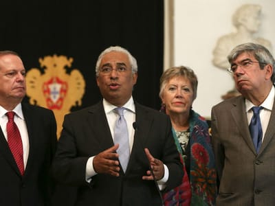 Fundador do PS diz que oposição interna fortalece António Costa - TVI