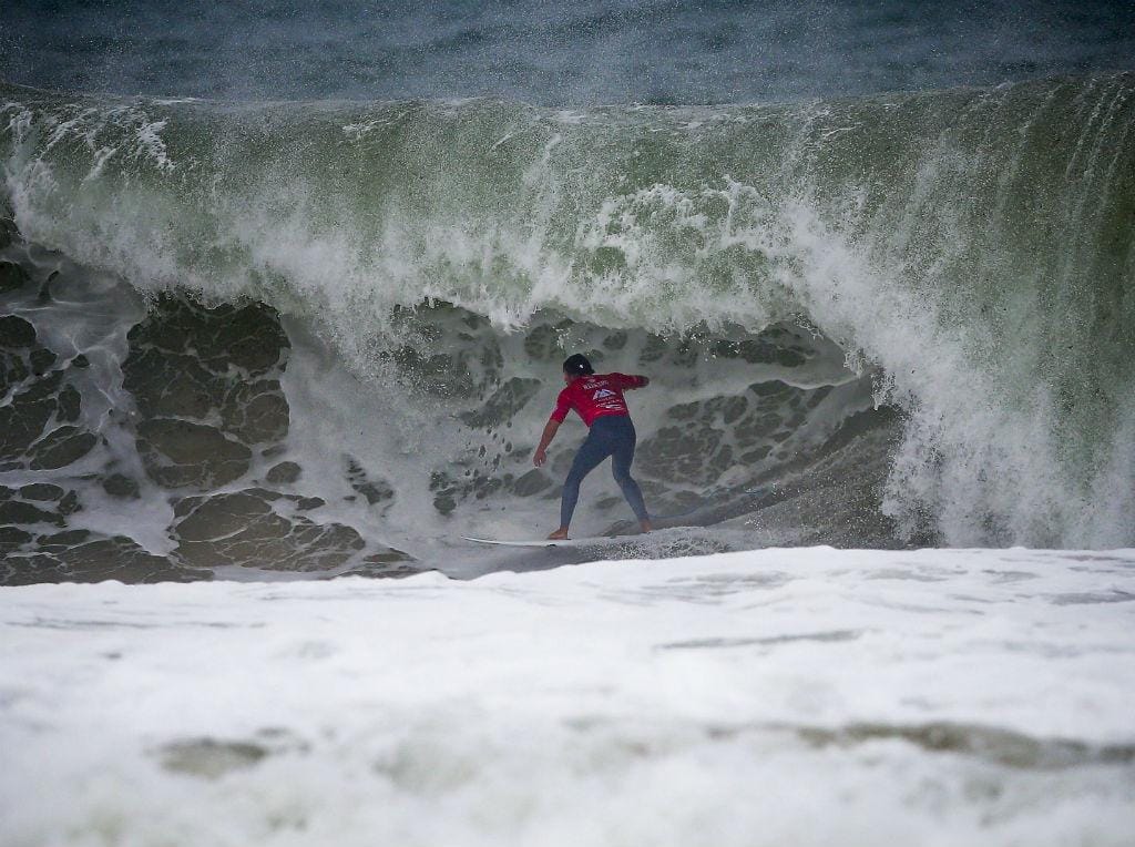 Surf: Vasco Ribeiro em Peniche