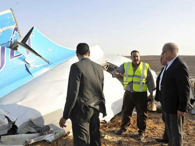 Sinai: tripulação do avião russo fez exames médicos recentemente - TVI
