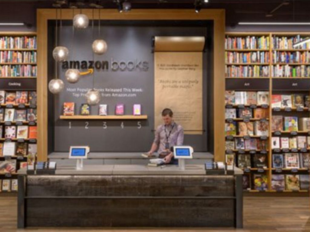 Amazon abre primeira loja física