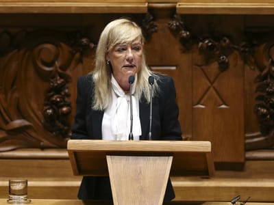 Ex-ministra da Justiça lamenta saída de Joana Marques Vidal - TVI