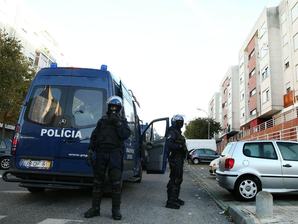 Polícia (Foto: Lusa\Tiago Petinga)