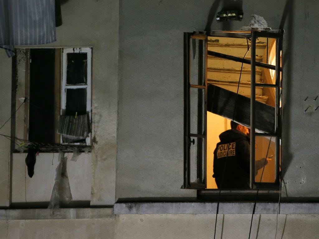 Suspeitos planeavam atentado no centro financeiro de Paris (REUTERS / Gonzalo Fuentes)