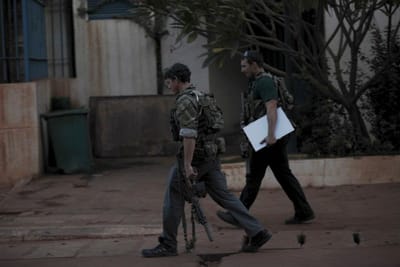 Militar português morre em ataque no Mali - TVI