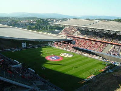 Braga: autarquia condenada a pagar três milhões de euros pelo estádio - TVI