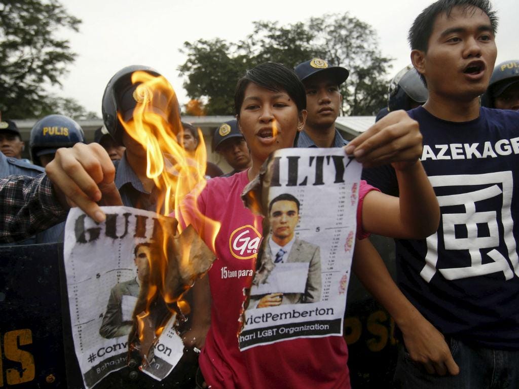 Militar norte-americano condenado pela morte de transexual filipino [Reuters]