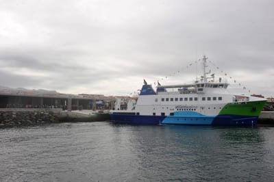 Transporte marítimo de viaturas reposto no serviço da Atlânticoline nos Açores - TVI
