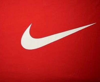 Nike: químicos encontrados em roupa infantil estão nos limites legais - TVI